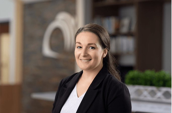 A portrait of Lauren Vincent, Assistant Secretary, Small Business Loan Officer at Averon Trust Bank